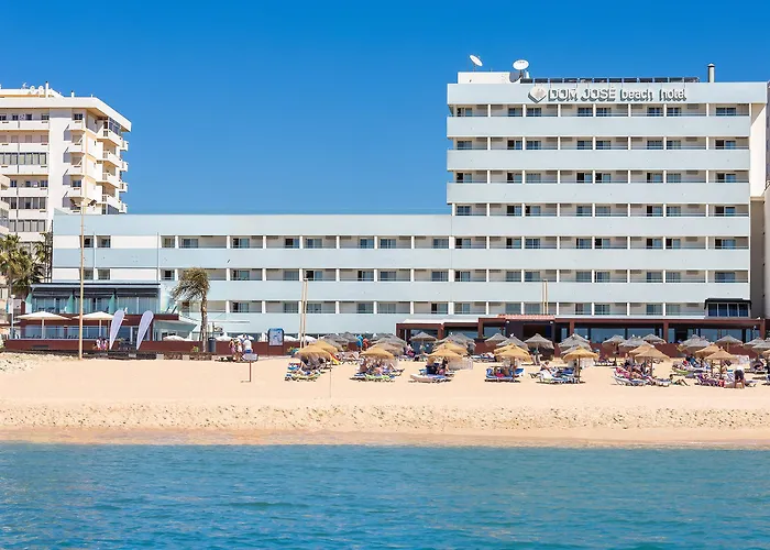 Hotéis de praia em Quarteira