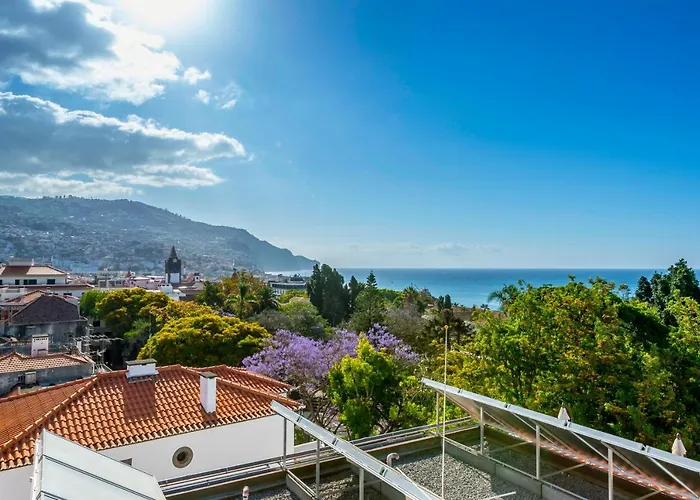 Hotéis em Funchal (Madeira)