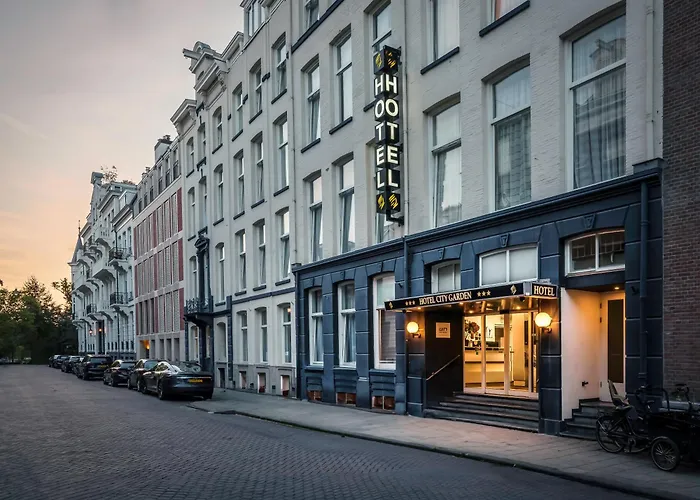 Hoteles Baratos en Ámsterdam 